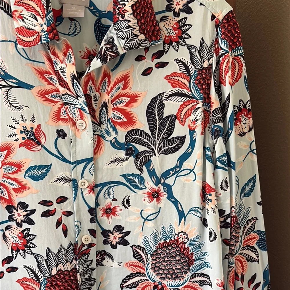 Chico's Button Front Blouse with Vibrant Tropical Floral Print BOHO Summer - Picture 5 of 10